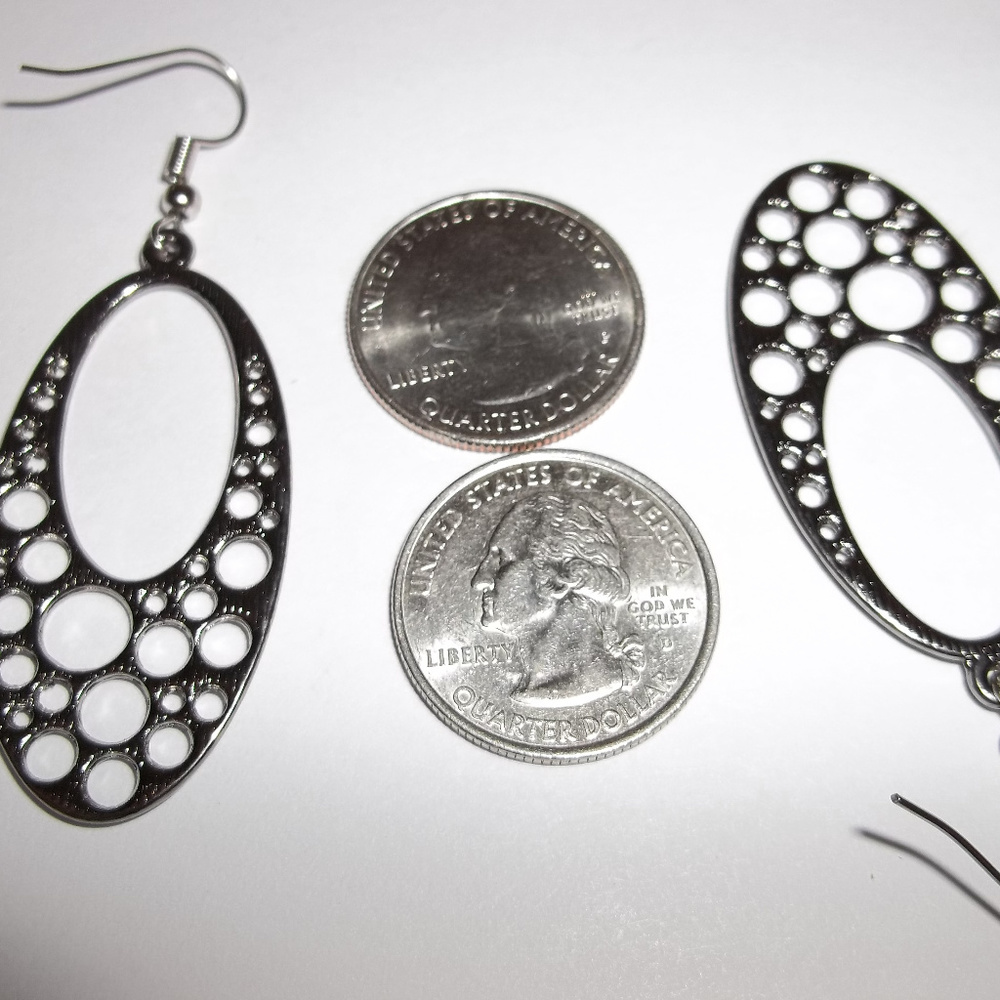 Edgy Hoop Earrings Dark Silver Gunmetal Jewelry Gift Idea For Her Dangle 3965 - Picture 4 of 8